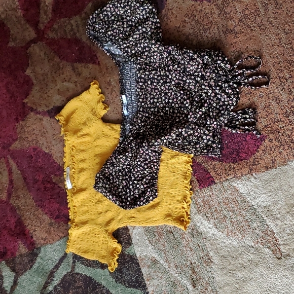 Tops - Picture 3 of 3